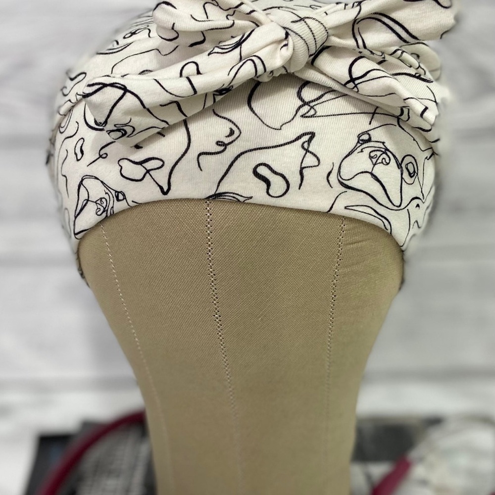 🐾Frenchie Scrub Cap 🐾 - Picture 6 of 10